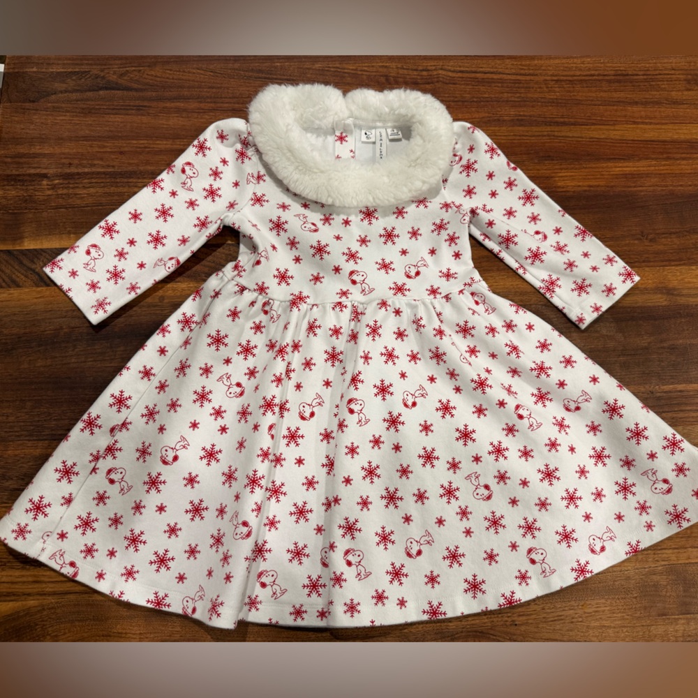 Snoopy Peanuts x Janie and Jack White & Red Snowflake Dress w/ Faux Fur Collar